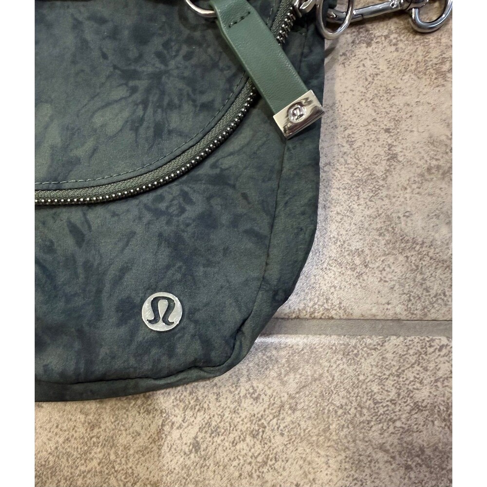 Lululemon All Night Festival Bag crossbody purse - Picture 2 of 8